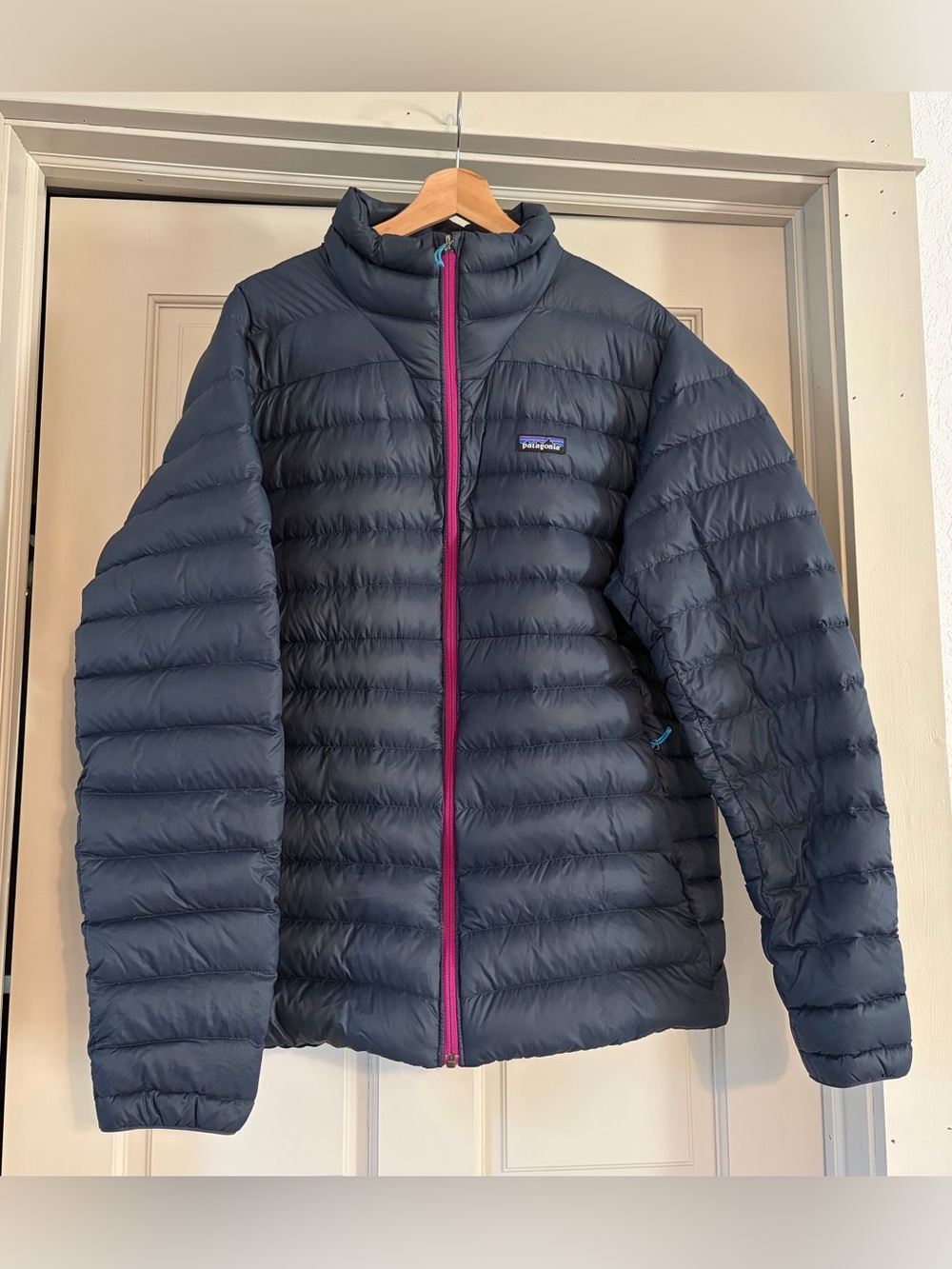 Patagonia Men’s Down Jacket Size XL